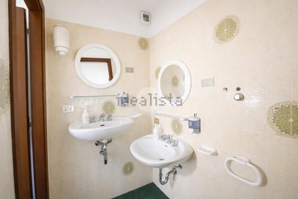 ufficio in vendita a Seregno