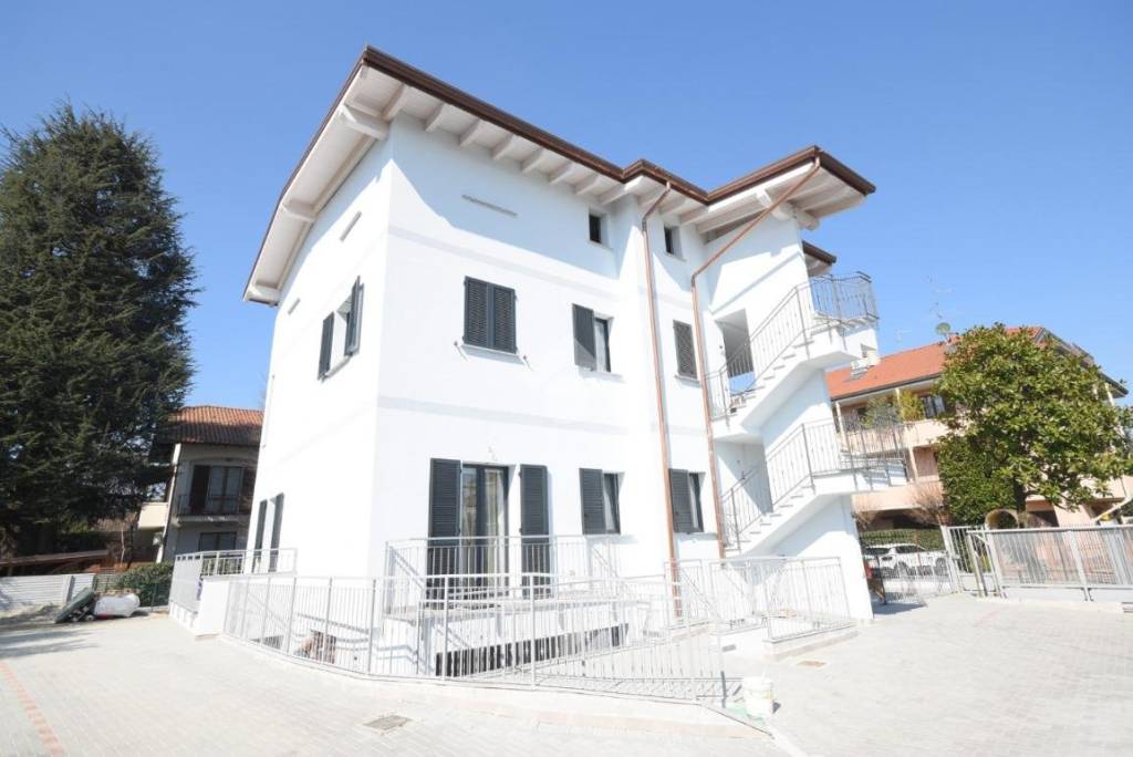 appartamento in vendita a Seregno