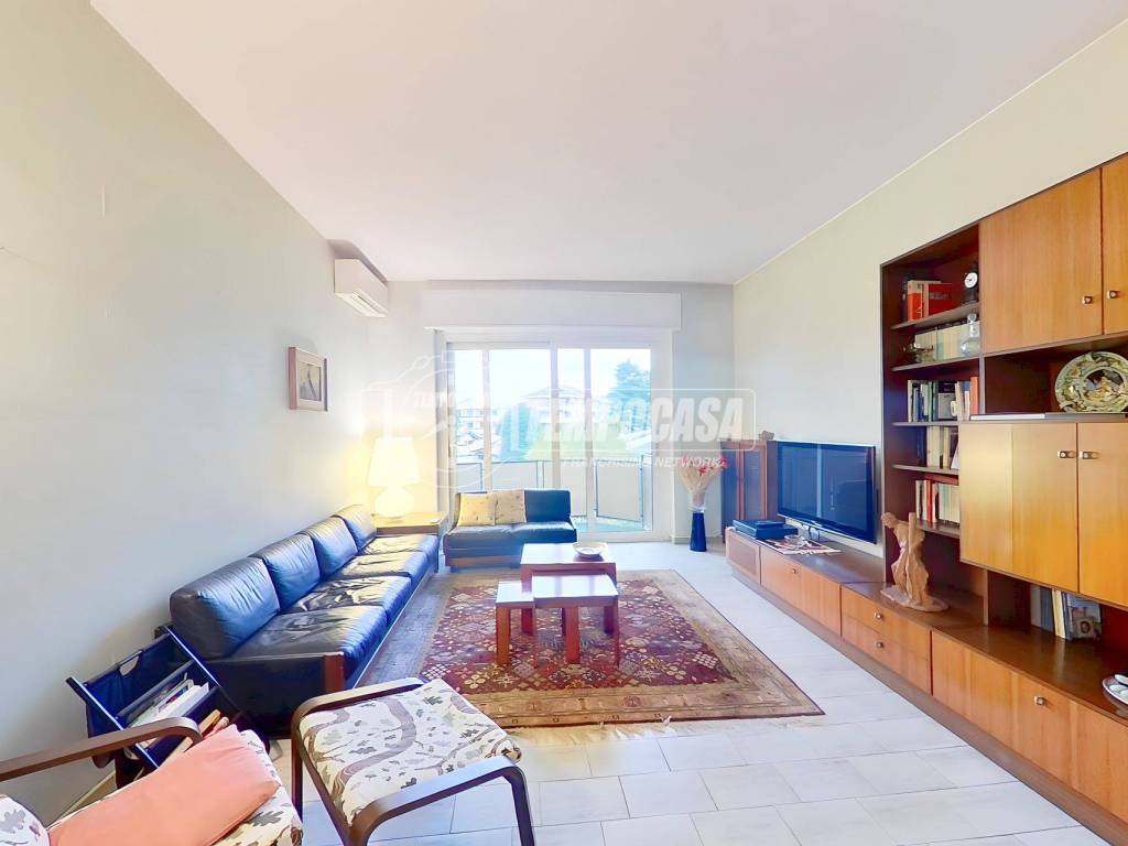 appartamento in vendita a Seregno