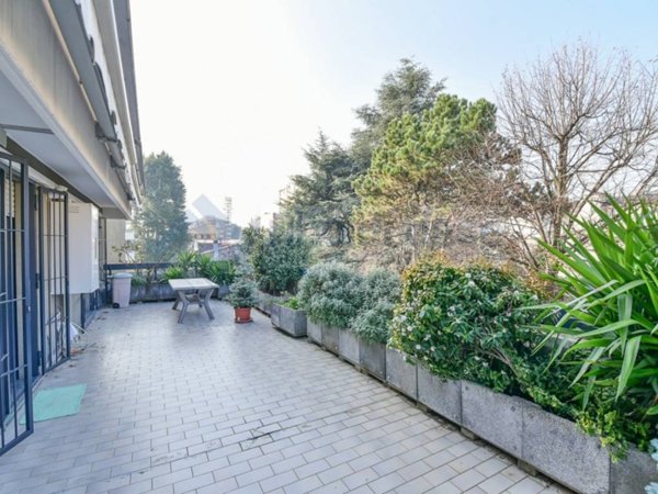 appartamento in vendita a Seregno