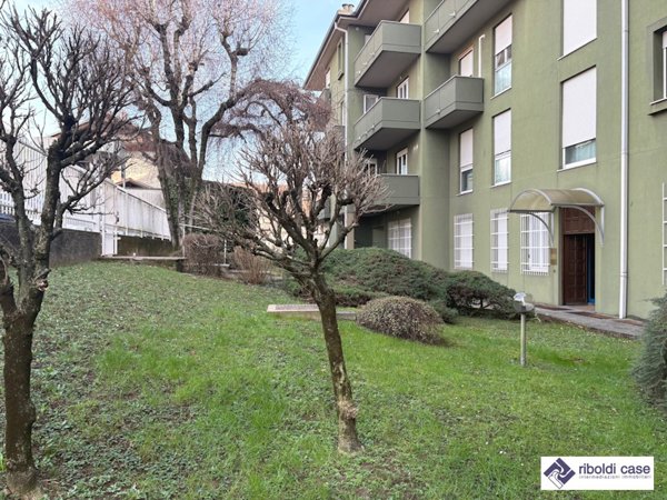 ufficio in vendita a Seregno