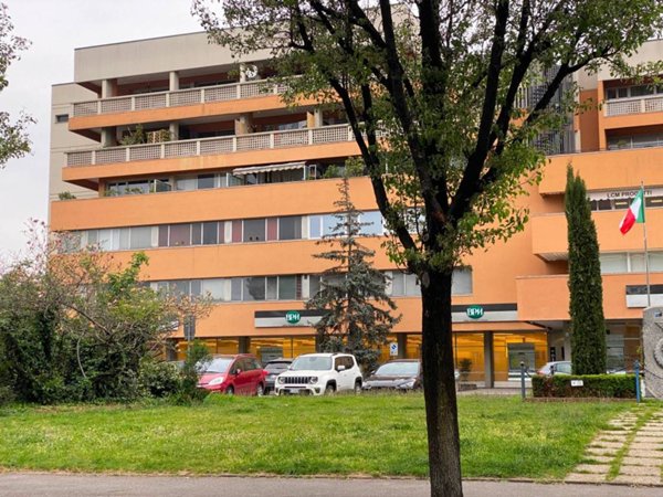 ufficio in vendita a Seregno