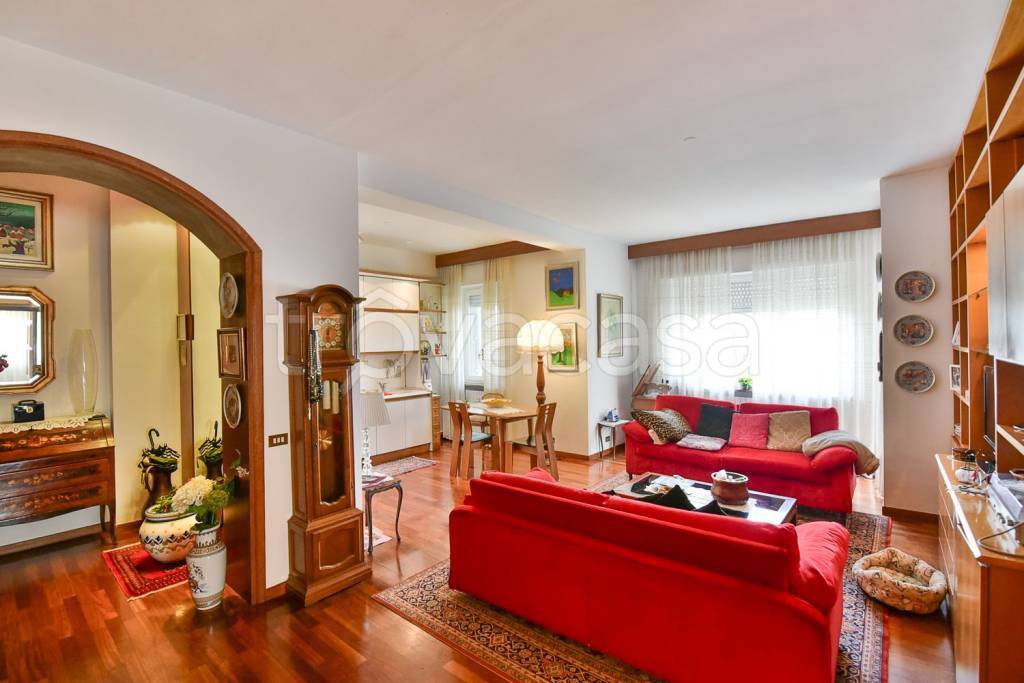 appartamento in vendita a Seregno