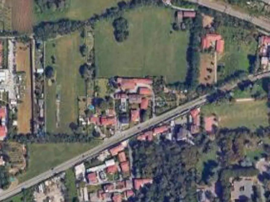 locale di sgombero in vendita a Seregno