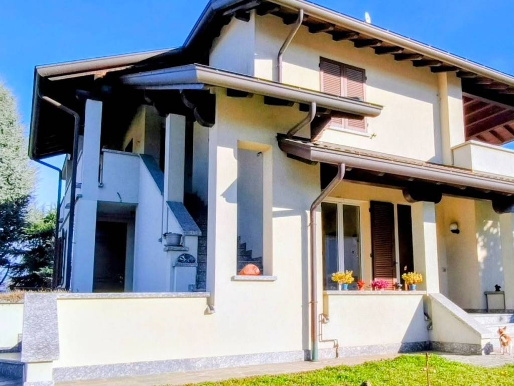 appartamento in vendita a Seregno