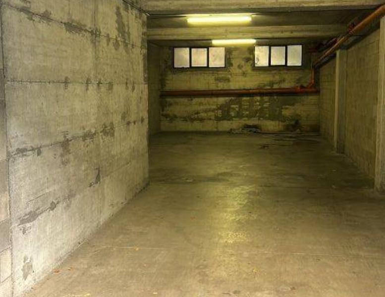 negozio in vendita a Seregno