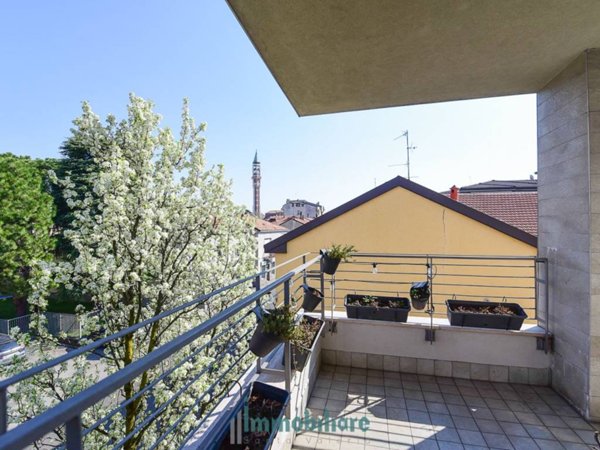 appartamento in vendita a Seregno