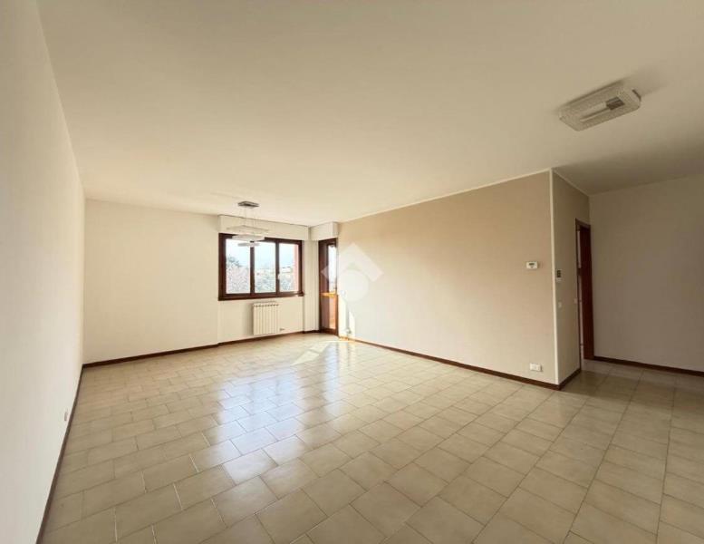 appartamento in vendita a Seregno