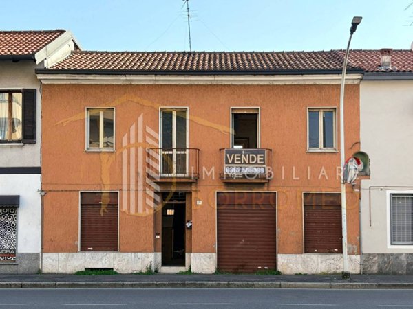 casa indipendente in vendita a Seregno