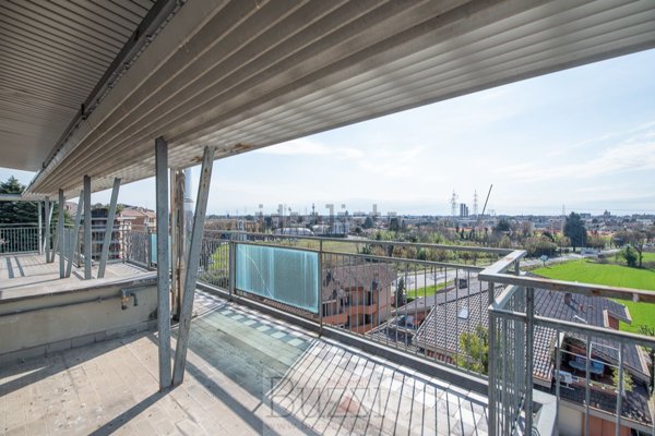 appartamento in vendita a Seregno