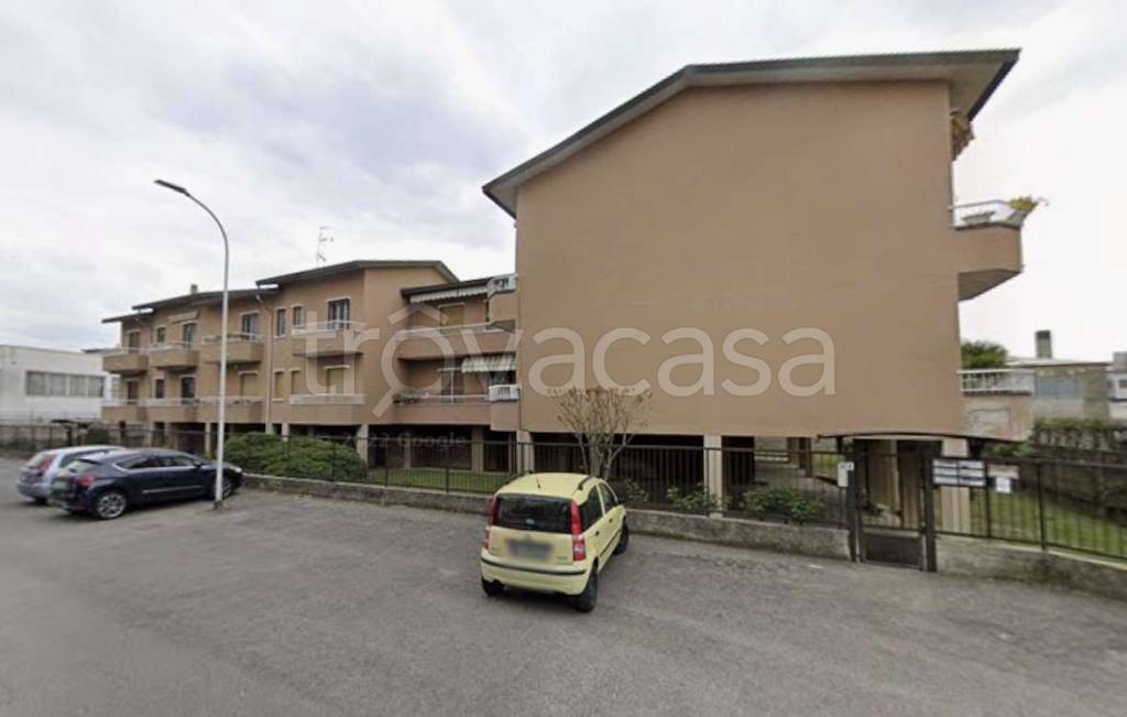 appartamento in vendita a Seregno