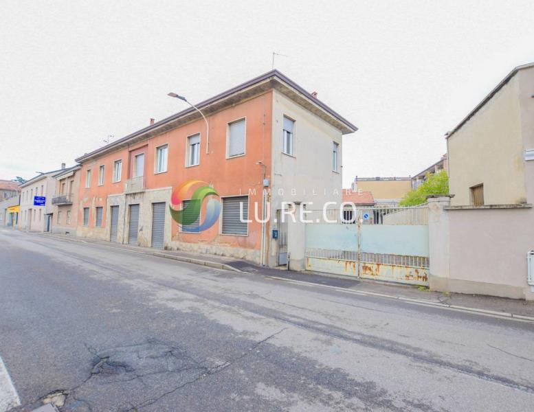 negozio in vendita a Seregno