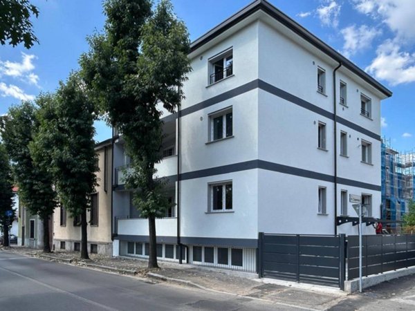 appartamento in vendita a Seregno
