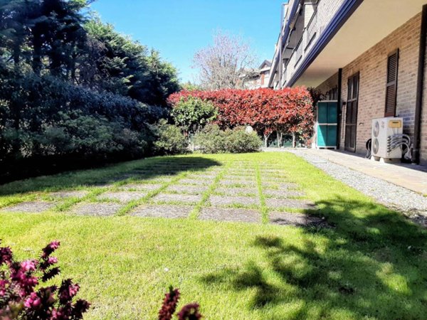 appartamento in vendita a Seregno