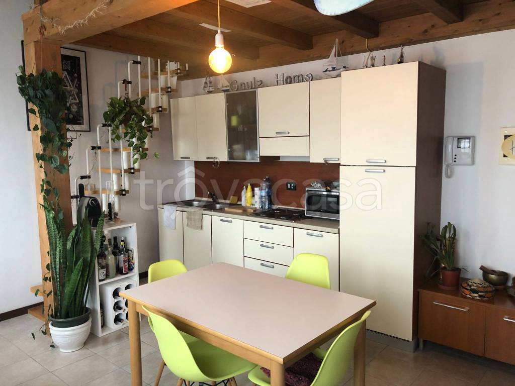 appartamento in vendita a Seregno