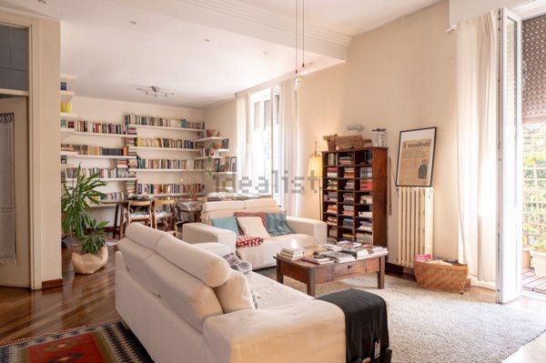 casa indipendente in vendita a Seregno