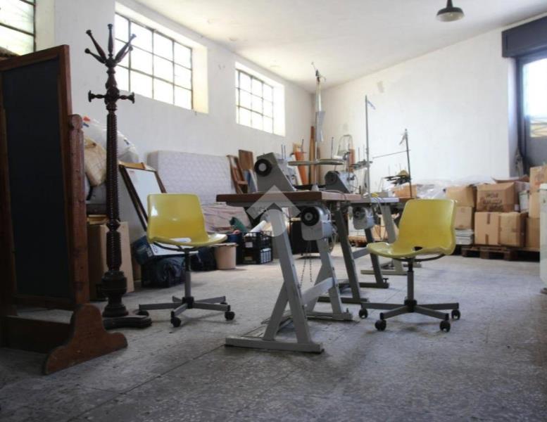 casa indipendente in vendita a Seregno