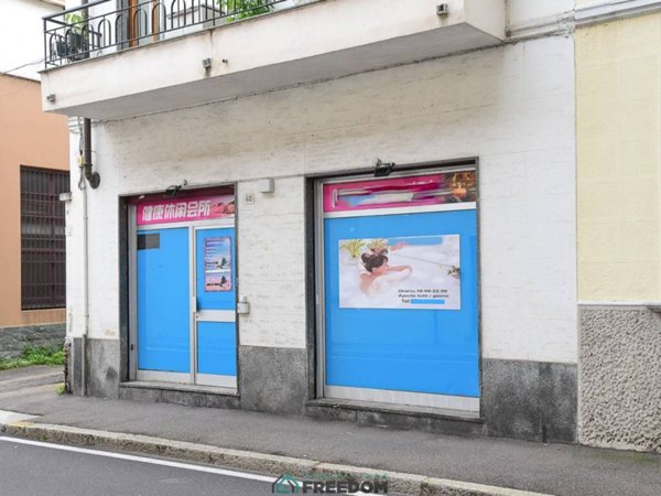 negozio in vendita a Seregno