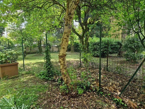 casa indipendente in vendita a Seregno