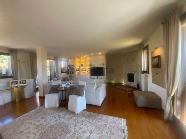 appartamento in vendita a Seregno