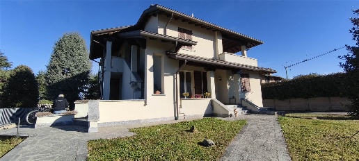 appartamento in vendita a Seregno