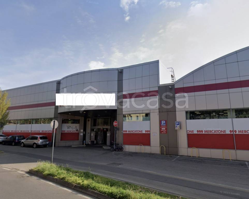 negozio in vendita a Seregno