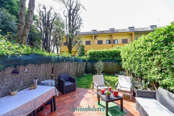 casa indipendente in vendita a Seregno