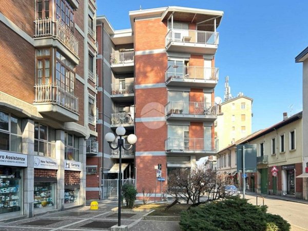 appartamento in vendita a Seregno