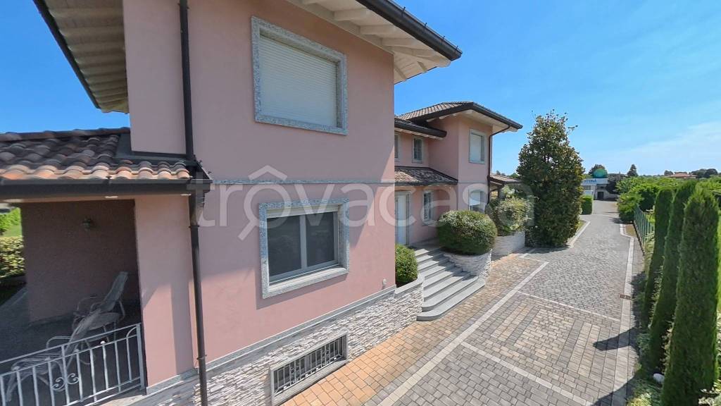 villa in vendita a Seregno