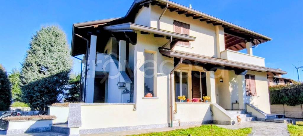appartamento in vendita a Seregno