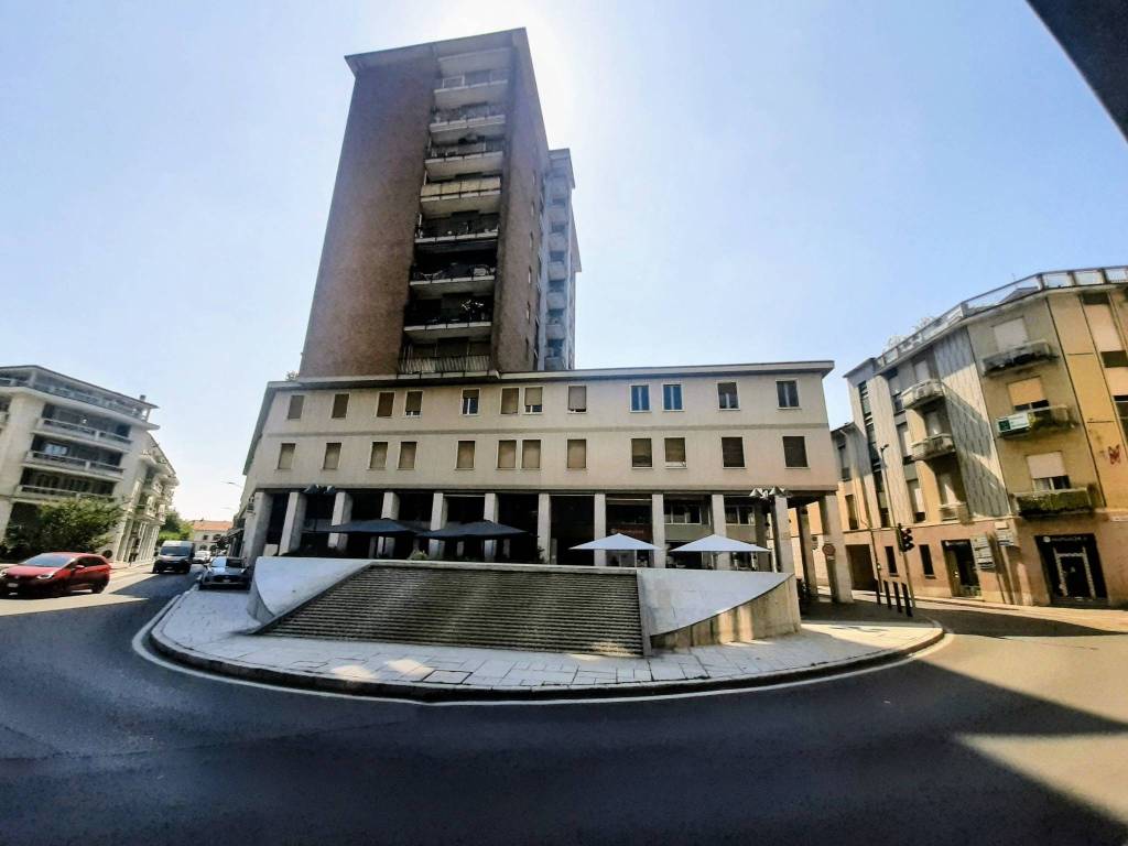 appartamento in vendita a Seregno