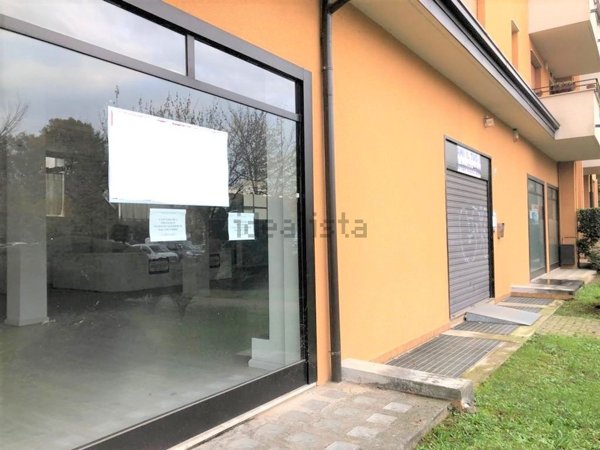 negozio in vendita a Seregno