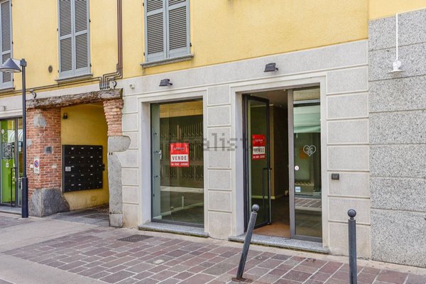 casa semindipendente in vendita a Seregno
