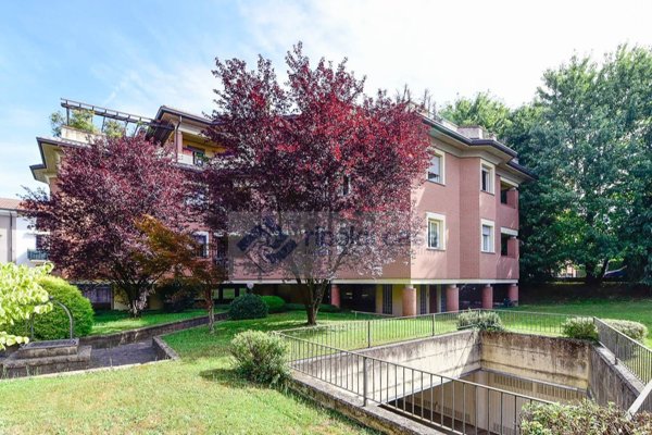appartamento in vendita a Seregno