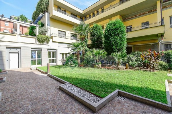 appartamento in vendita a Seregno