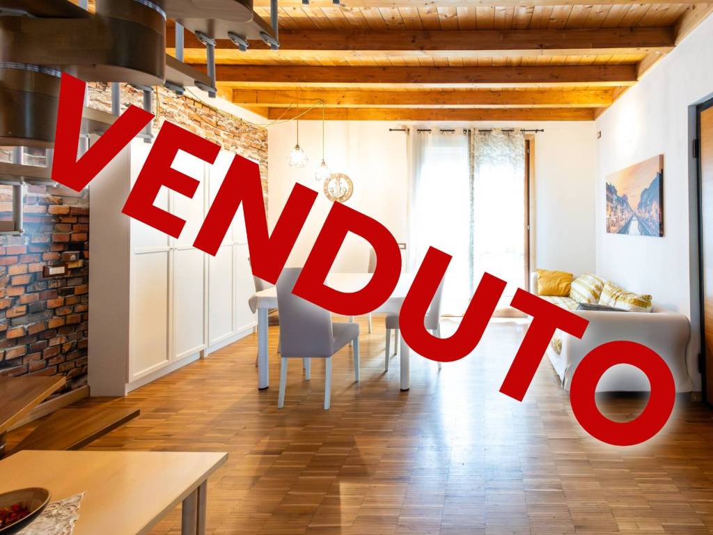appartamento in vendita a Seregno