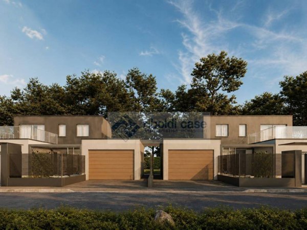 casa indipendente in vendita a Seregno