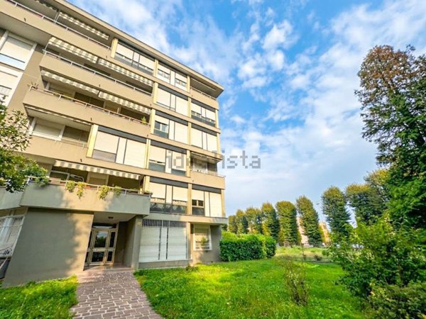 appartamento in vendita a Seregno