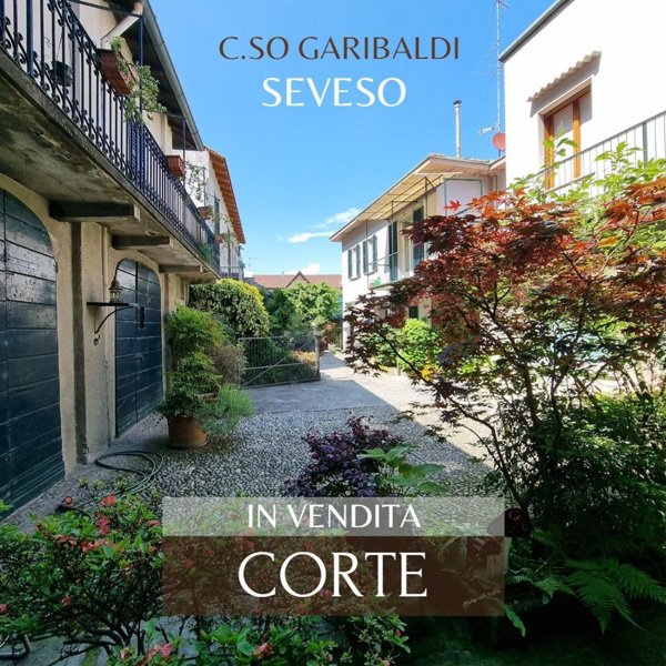 appartamento in vendita a Seveso in zona Baruccana