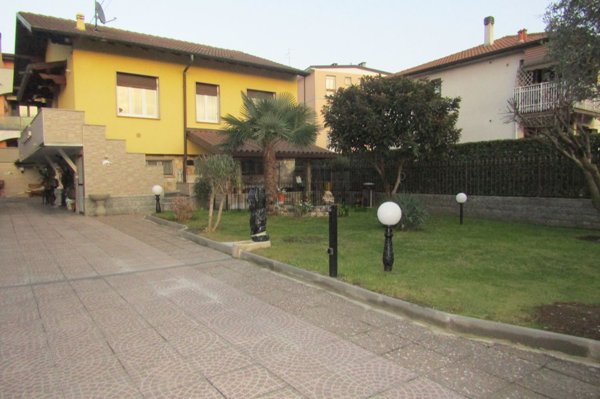 appartamento in vendita a Seveso
