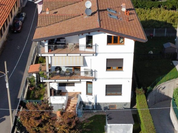 appartamento in vendita a Seveso in zona Baruccana