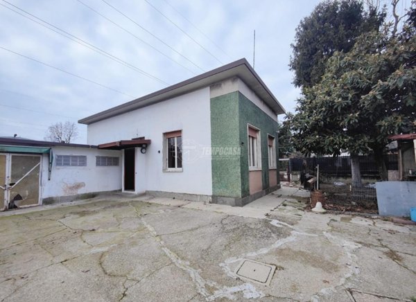 casa indipendente in vendita a Seveso