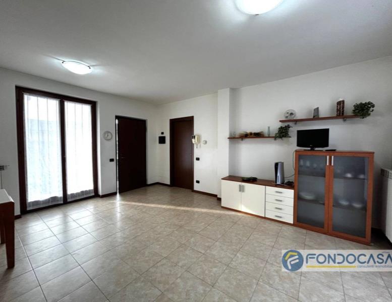 appartamento in vendita a Seveso in zona Baruccana