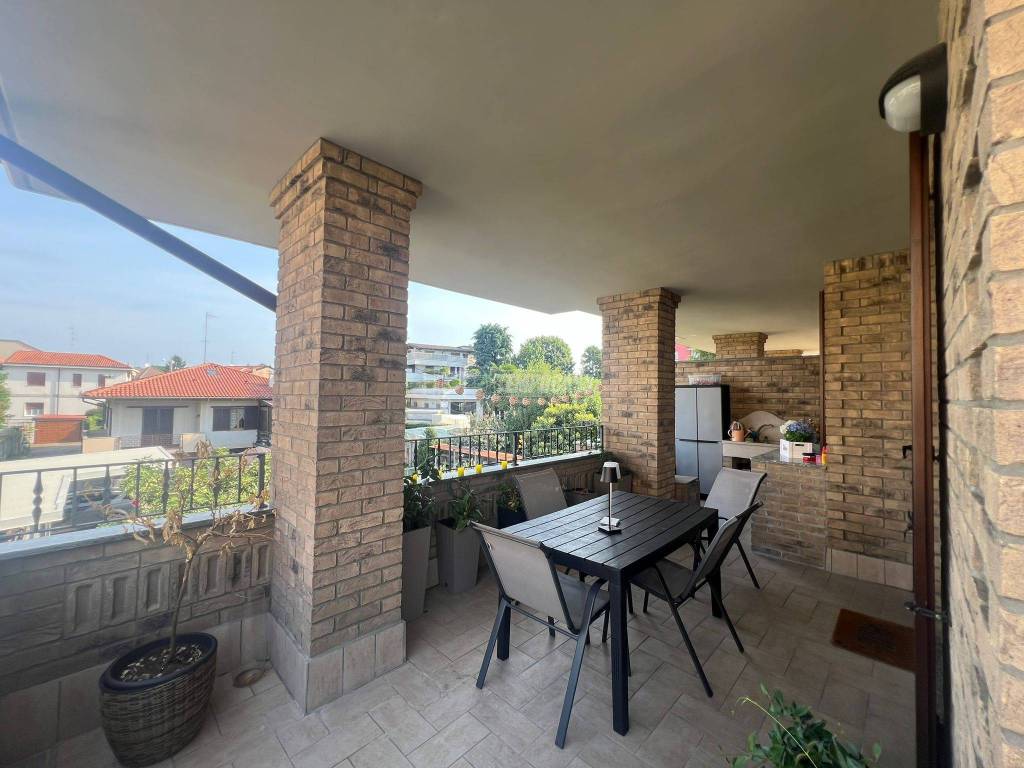 appartamento in vendita a Seveso