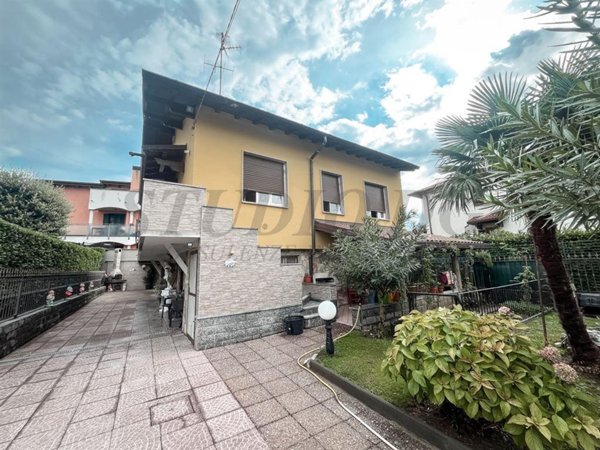casa indipendente in vendita a Seveso