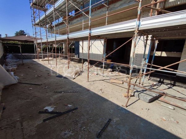 appartamento in vendita a Seveso in zona Baruccana