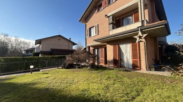 casa indipendente in vendita a Seveso
