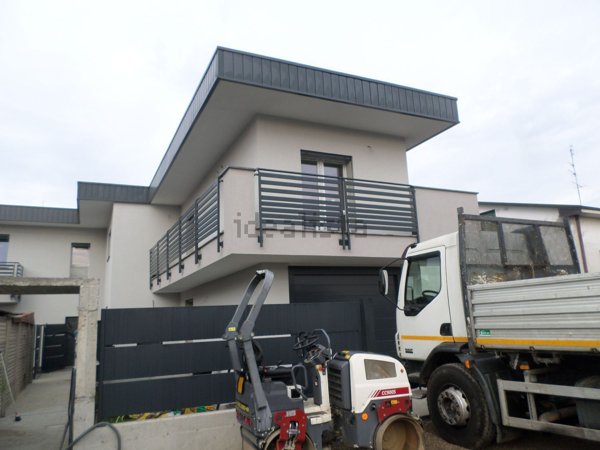 casa indipendente in vendita a Seveso