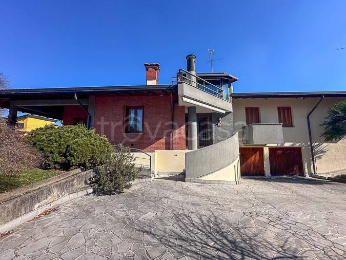 casa indipendente in vendita a Seveso
