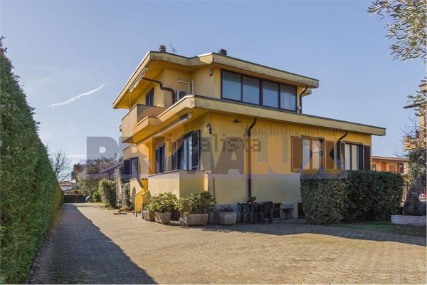 appartamento in vendita a Seveso